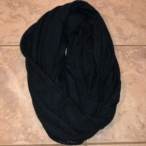Calia by Carrie Underwood Navy Crochet Scarf